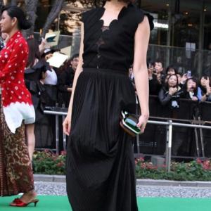 Ayumi Ito hit the green Carpet in TIFF 2012