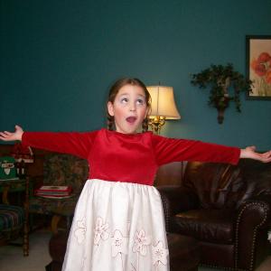 Rylie being silly on the set of Saras Portrait