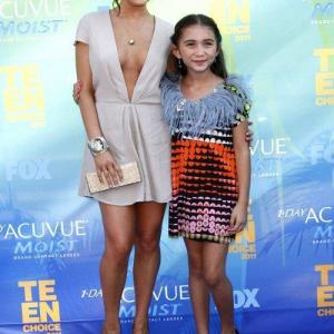 Rowan and Alexa Vega at Teen Choice Awards 2011