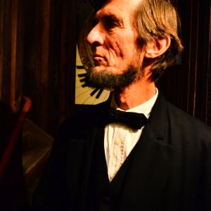 A.Lincoln before the play began.