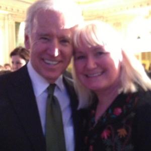 Joe Biden thanking genealogist Megan Smolenyak for her research into his Irish roots