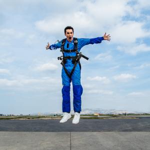 Skydiving promo for Creative Recreation