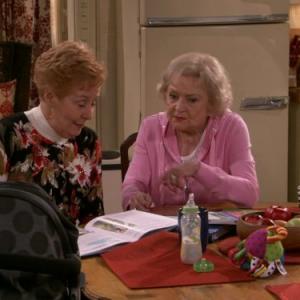 Still of Georgia Engel and Betty White in Hot in Cleveland 2010