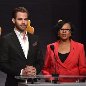 Chris Pine and Cheryl Boone Isaacs at event of The Oscars (2015)