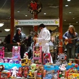 Performing in Toy Drive Show as The King with 1970s pop band Vanilla Fudge Other performers included Mr Ben Vereen and plenty of news media