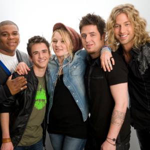 Still of Lee DeWyze, Aaron Kelly, Casey James, Crystal Bowersox and Michael Lynche in American Idol: The Search for a Superstar: Top Five Performance (2010)