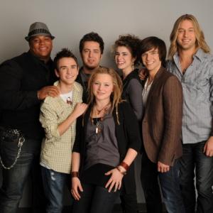 Still of Lee DeWyze, Aaron Kelly, Casey James, Crystal Bowersox, Michael Lynche, Siobhan Magnus and Tim Urban in American Idol: The Search for a Superstar (2002)