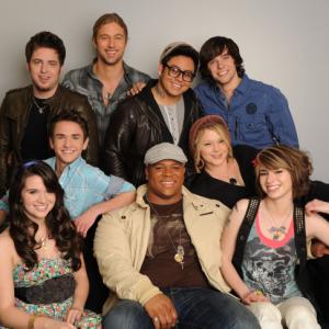 Still of Lee DeWyze, Katie Stevens, Aaron Kelly, Andrew Garcia, Casey James, Crystal Bowersox, Michael Lynche, Siobhan Magnus and Tim Urban in American Idol: The Search for a Superstar (2002)