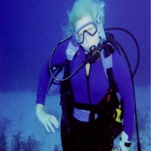 Eileen is a Naui Certified Dive Master