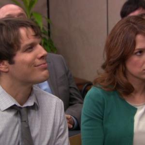 Still of Ellie Kemper and Jake Lacy in The Office (2005)
