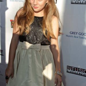 Paris at the 63rd Annual Primetime Emmy Awards 100 Stars Night Out Viewing Party and Gifting Suite