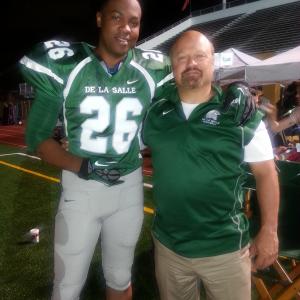 SerDarius Blain and Michael Chiklis on the set of When the Game Stands Tall