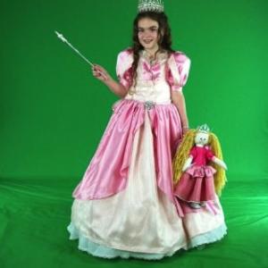 FIREFALL HannaH Eisenmann as the Pretty Pink Princess