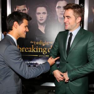 Taylor Lautner and Robert Pattinson at event of Brekstanti ausra 2 dalis 2012