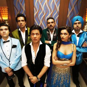 Still of Abhishek Bachchan, Shah Rukh Khan, Boman Irani, Sonu Sood, Deepika Padukone and Vivaan Shah in Happy New Year (2014)