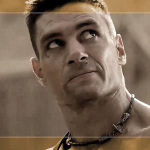 Manu Bennett in Spartacus: Blood and Sand (2010)