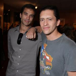 Johnathon Schaech and Clifton Collins Jr. at event of Resurrecting the Champ (2007)