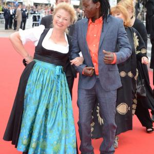 Margarete Tiesel and Peter Kazungu at event of Paradies Liebe 2012