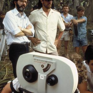 George Lucas and Steven Spielberg in Indiana Dzounsas ir lemties sventykla 1984