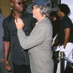 Steven Spielberg and Djimon Hounsou at event of What Lies Beneath 2000