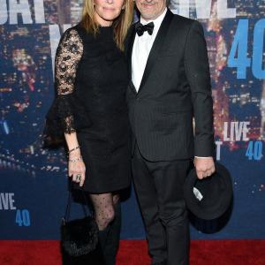 Steven Spielberg and Kate Capshaw at event of Saturday Night Live: 40th Anniversary Special (2015)