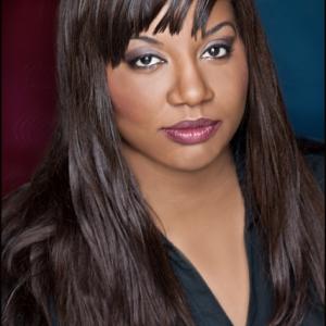 Nicole Denise Hodges headshot represents her dramatic  sultry look