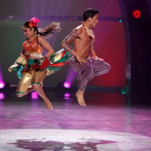 Still of Nakul Dev Mahajan and Robert Roldan in So You Think You Can Dance (2005)