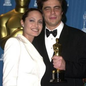 Benicio Del Toro and Angelina Jolie