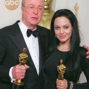 72nd Annual Academy Awards  032600 Michael Caine  Angelina Jolie
