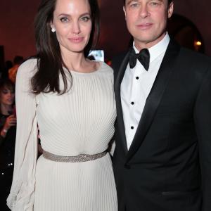 Brad Pitt and Angelina Jolie at event of Prie juros (2015)