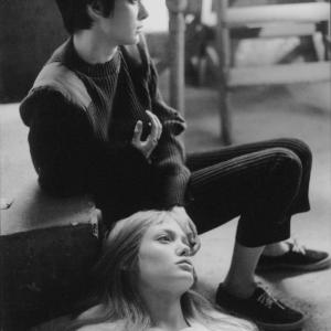 Still of Winona Ryder and Angelina Jolie in Girl Interrupted 1999