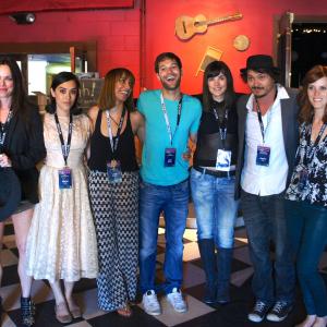 Josh Woodle, James Bird, Anya Remizova, Adriana Mather, Mishel Prada, Leah Briese and Kristin Minter at event of Eat Spirit Eat. (2013)