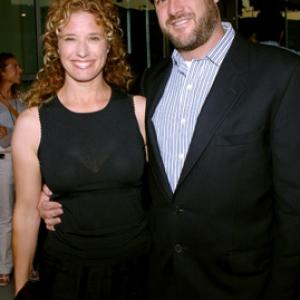 Nancy Travis and Robert N. Fried at event of Tikras vyras (2005)