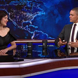 Still of Marion Cotillard and Trevor Noah in The Daily Show (1996)