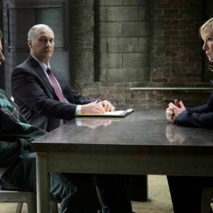 Still of Luke Guldan and Kelli Giddish in Law & Order: Special Victims Unit (1999)