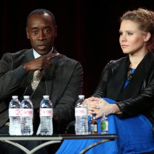 Don Cheadle and Kristen Bell at event of House of Lies 2012