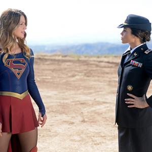 Still of Jenna Dewan Tatum and Melissa Benoist in Supergirl 2015