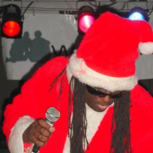 Paul AllgoodWedlock Santa Claus Performance At Blend BistroChapel Hill