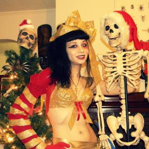 Merry Crypt-mas! Love ~Janet Decay The Daughter of the Ghoul Show