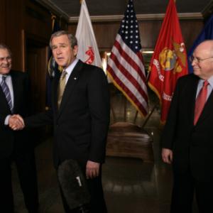 Still of George W. Bush, Dick Cheney and Donald Rumsfeld in No End in Sight (2007)