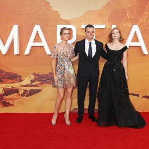 Matt Damon, Kristen Wiig and Jessica Chastain at event of Marsietis (2015)