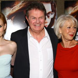 Helen Mirren, John Madden and Jessica Chastain at event of The Debt (2010)