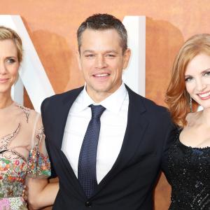 Matt Damon, Kristen Wiig and Jessica Chastain at event of Marsietis (2015)