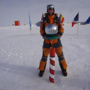 Southpole skiing expedition 33 days