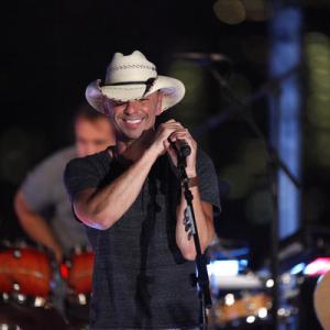 Still of Kenny Chesney in Macy's 4th of July Fireworks Spectacular (2011)