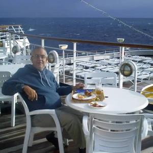 Breakfast on my cruise ship as Cruise Astro Edutainer HARD WORKING SCHEDULE 1get up 2eat breakfast 3lecture or prep 4eat lunch 5 nap 6 eat dinner 7 stargaze til midnight