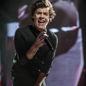 Still of Harry Styles in One Direction Tai mes 2013