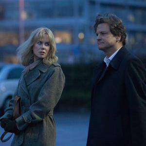 Still of Colin Firth and Nicole Kidman in Kol nenuejau miegoti (2014)
