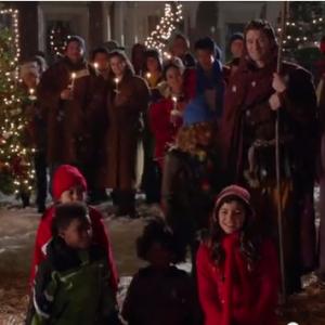 L to R Paul Rose Jr Angela Tesch Matthew Morrison DotMarie Jones in Glee The Unaired Christmas Episode