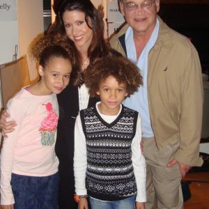 Armani and sister Talia with Shannon Elizabeth and Ed ORoss from A Green Story